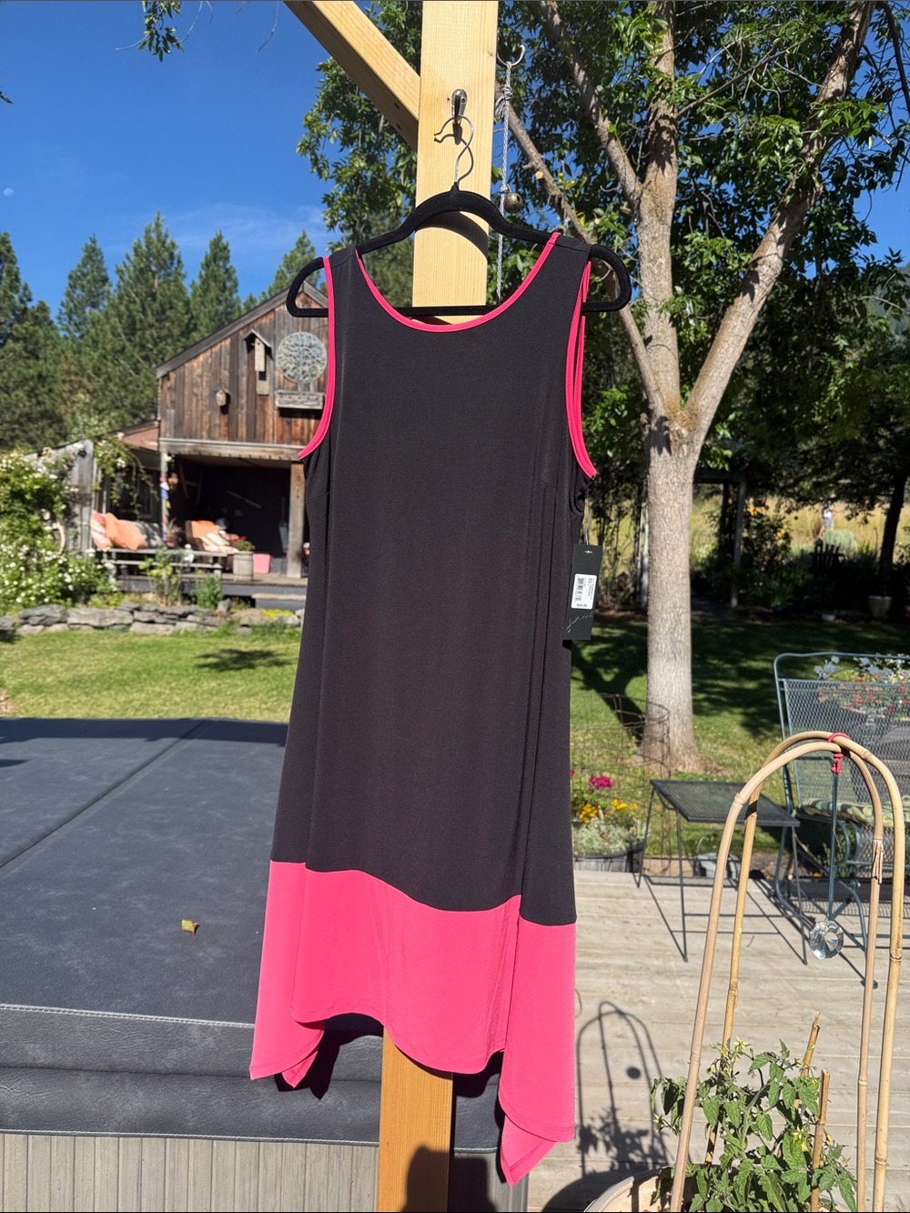 Women’s Gnu color Block Dress NWT Large